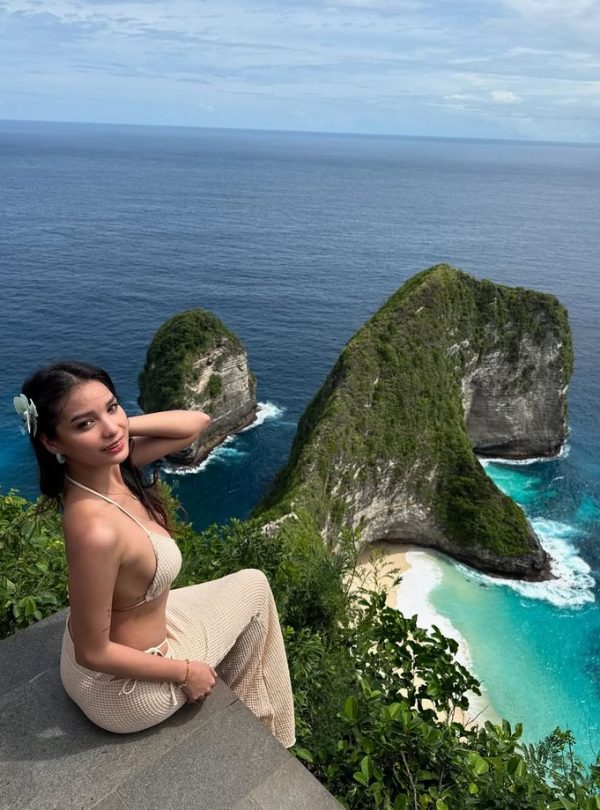 Kelingking Beach